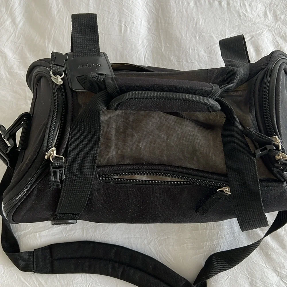 Bergan doggie travel bag.  Small.